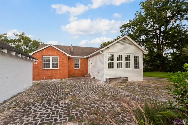 $1,875 | 5950 College Drive, Baton Rouge, LA 70806