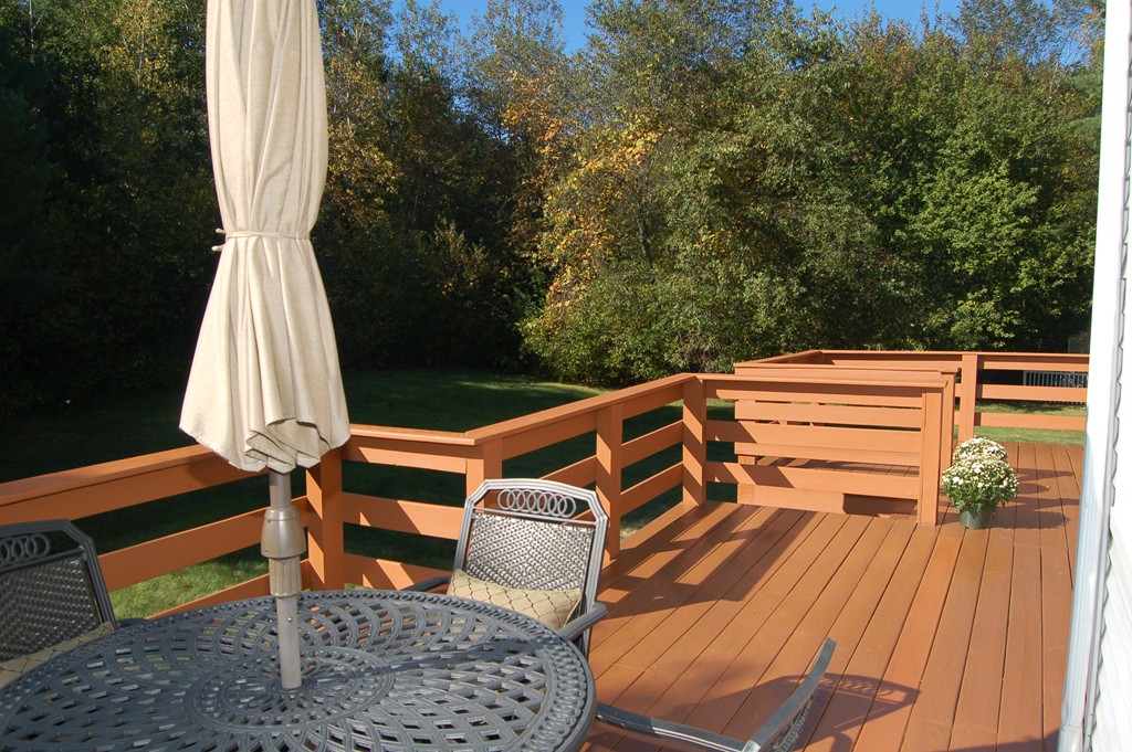 17 Riverside Road Franklin, MA 02038 - Photo 29 of 30 Gallery Image 29