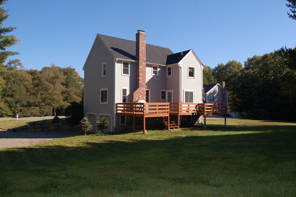 17 Riverside Road Franklin, MA 02038 - Photo 30 of 30 Gallery Image 30