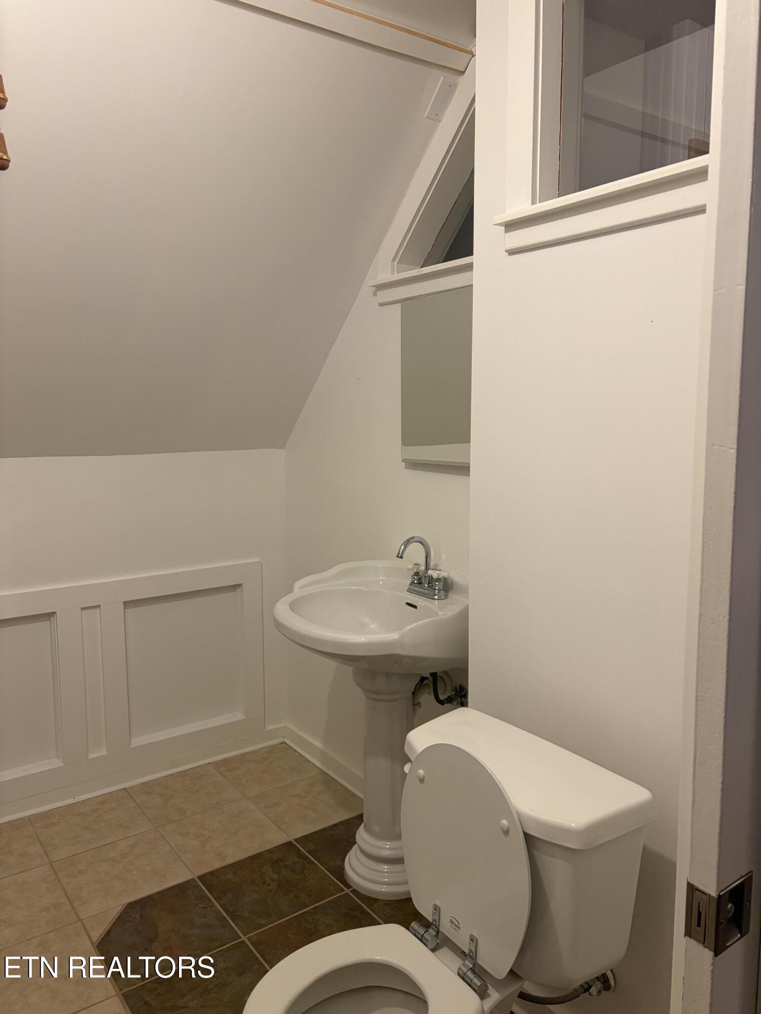 422 Crosby Drive Bean Station, TN 37708 - Photo 25 of 45 IMG_1154