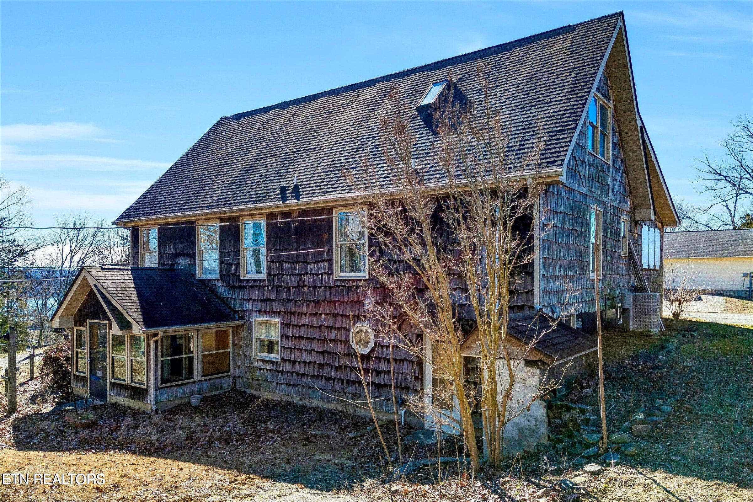 422 Crosby Drive Bean Station, TN 37708 - Photo 5 of 45 SIDE