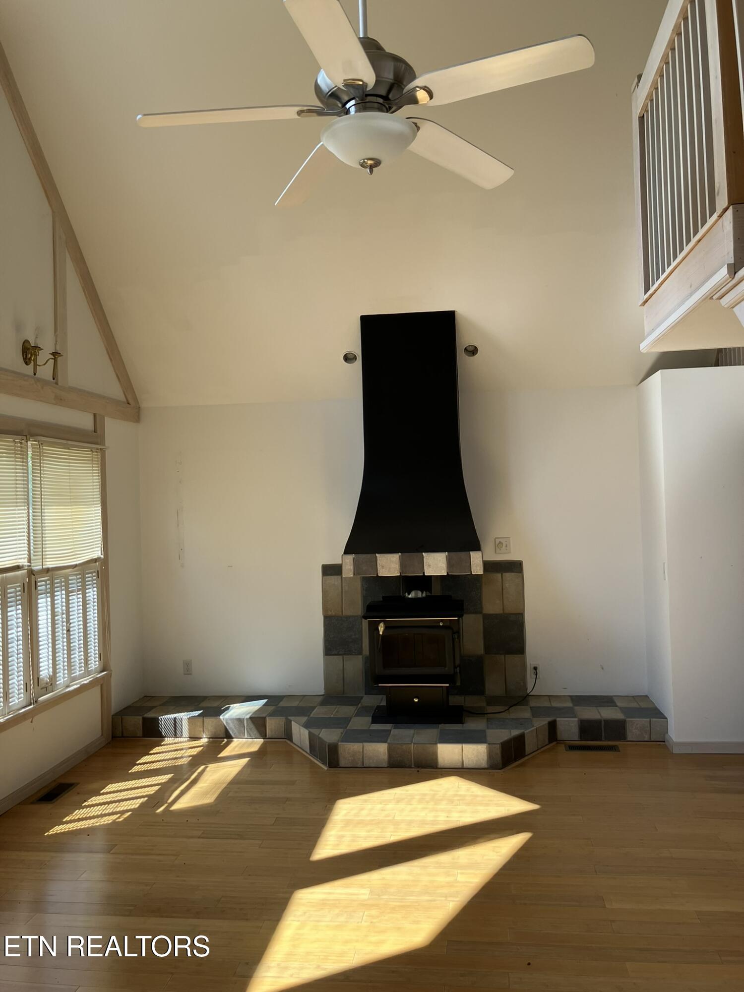 422 Crosby Drive Bean Station, TN 37708 - Photo 9 of 45 IMG_0290