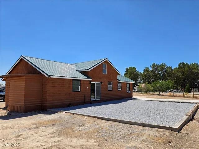 $1,995 | 270 West Patricia Avenue, Pahrump, NV 89060