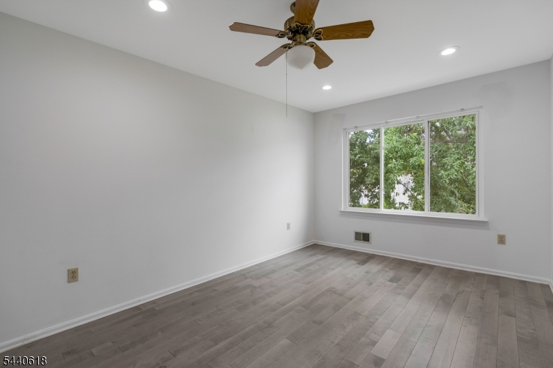 450 Vanderveer Road Bridgewater, NJ 08807 - Photo 28 of 46