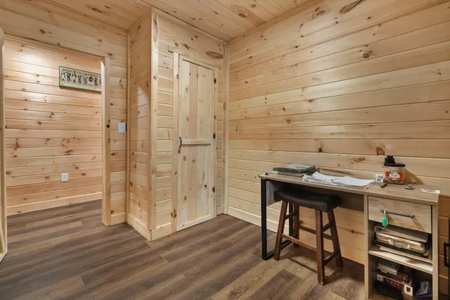 $220,000 | 132 Burkett Chapel Road, Decatur, TN 37322