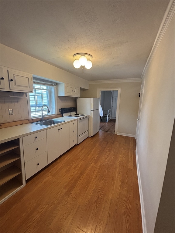 37 Turner Street, Unit 2R Salem, MA 01970 - Photo 6 of 8