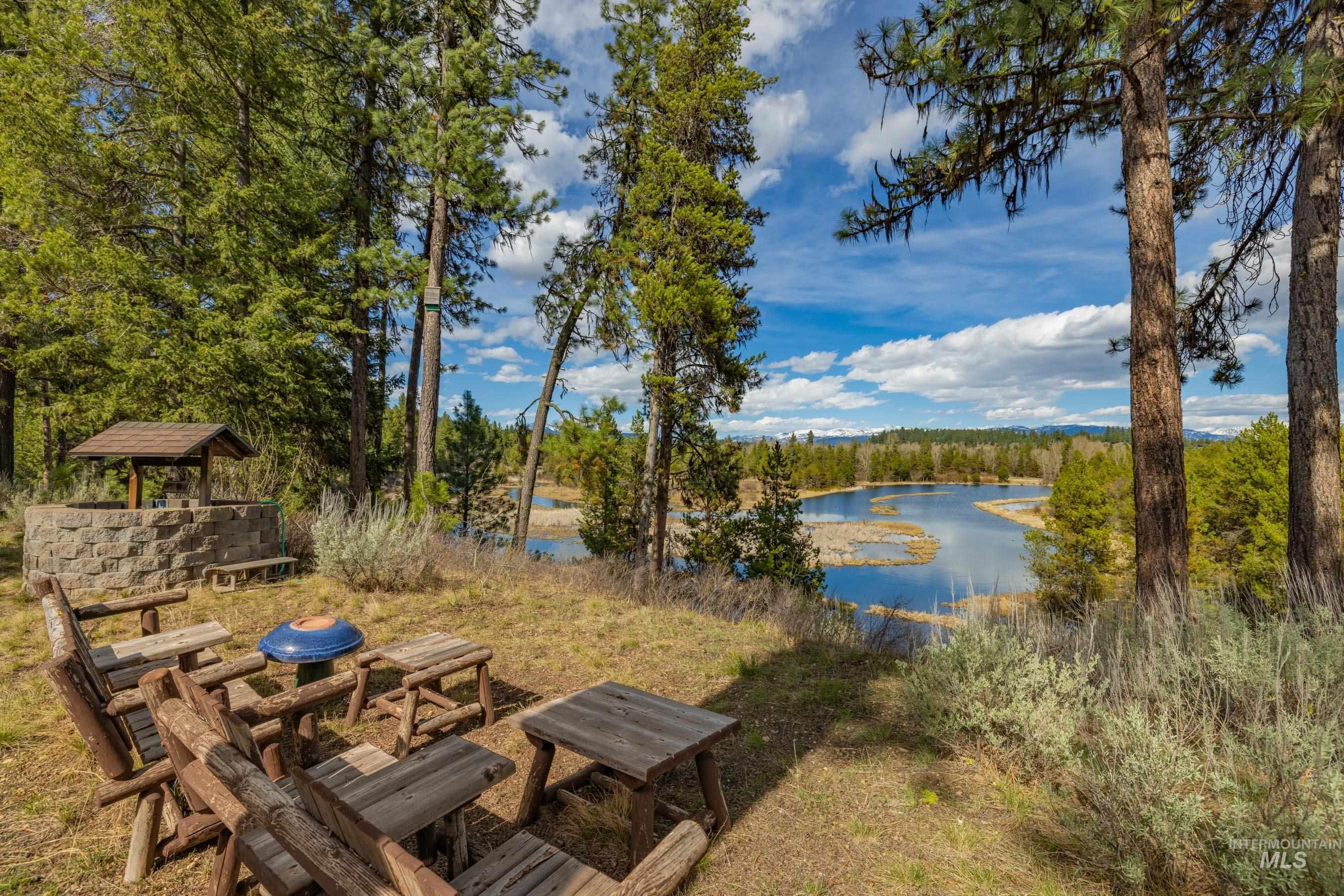 8 Bitterroot Court McCall, ID 83638 - Photo 45 of 50 View of yard with a water view