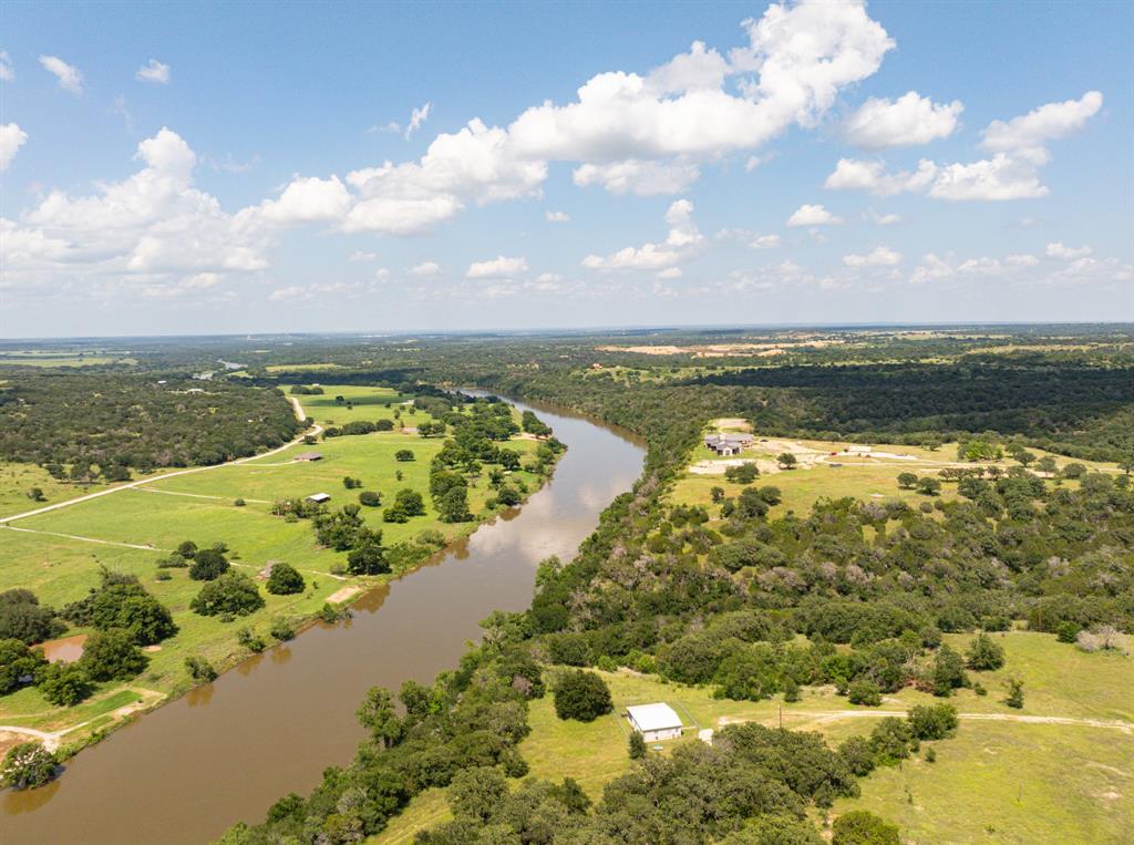 2105 River Shls Road Mineral Wells, TX 76067 - Photo 16 of 38 a view of an ocean