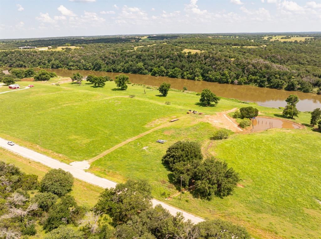 2105 River Shls Road Mineral Wells, TX 76067 - Photo 4 of 38 a view of an ocean view
