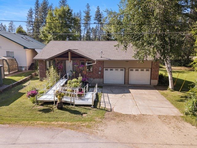222 Knott Road Newport, WA 99156 - Photo 1 of 30 Gallery Image 1