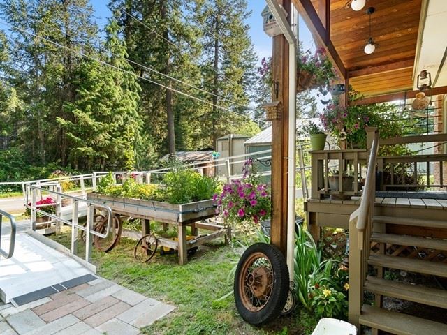 222 Knott Road Newport, WA 99156 - Photo 3 of 30 Gallery Image 3