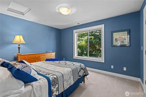$1,195,000 | 1727 Nile Avenue Northeast, Renton, WA 98059
