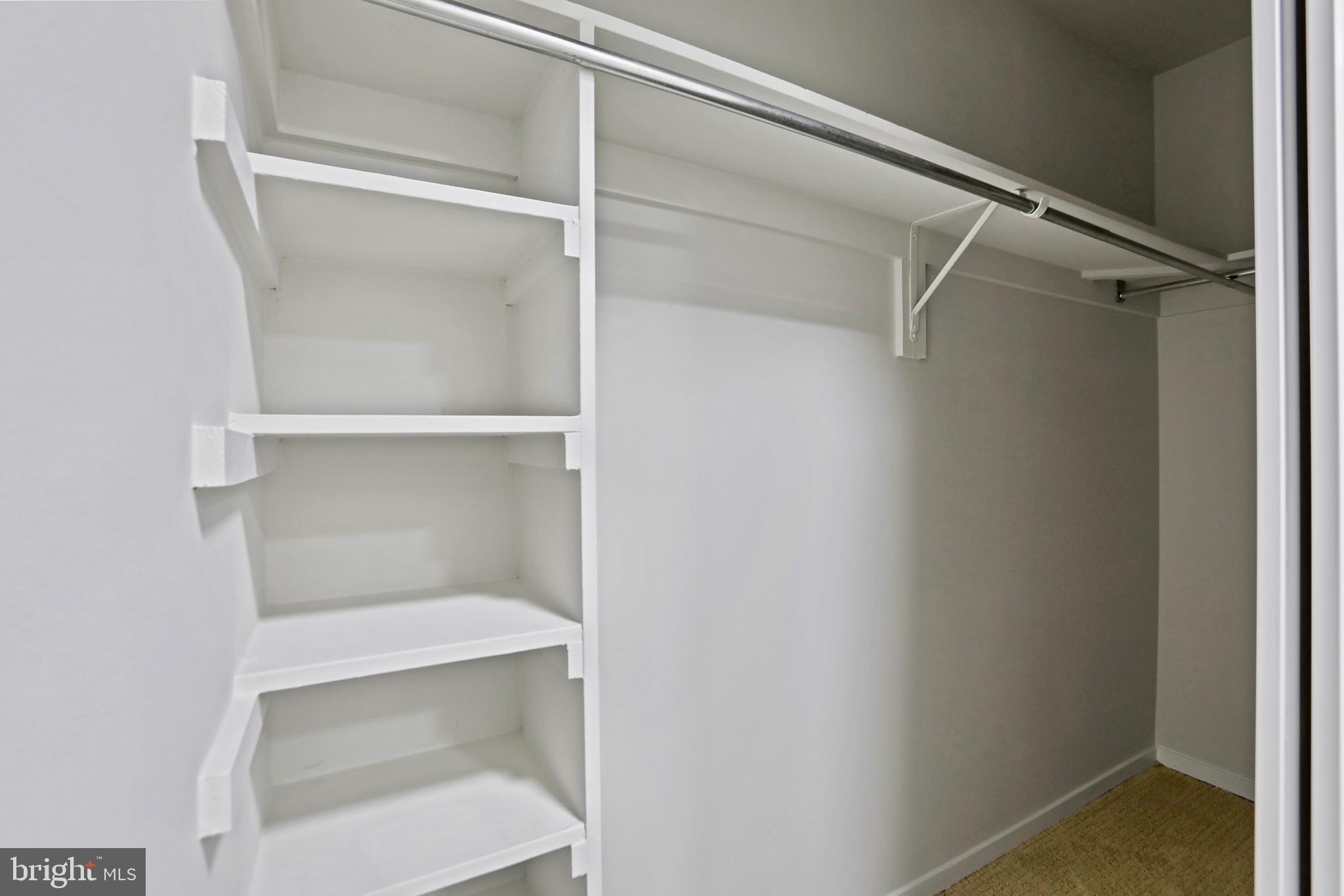 11737 Summerchase Circle Reston, VA 20194 - Photo 13 of 29 L-Shaped Primary Closet