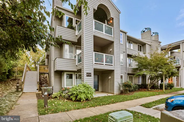 $350,000 | 11737 Summerchase Circle, Reston, VA 20194