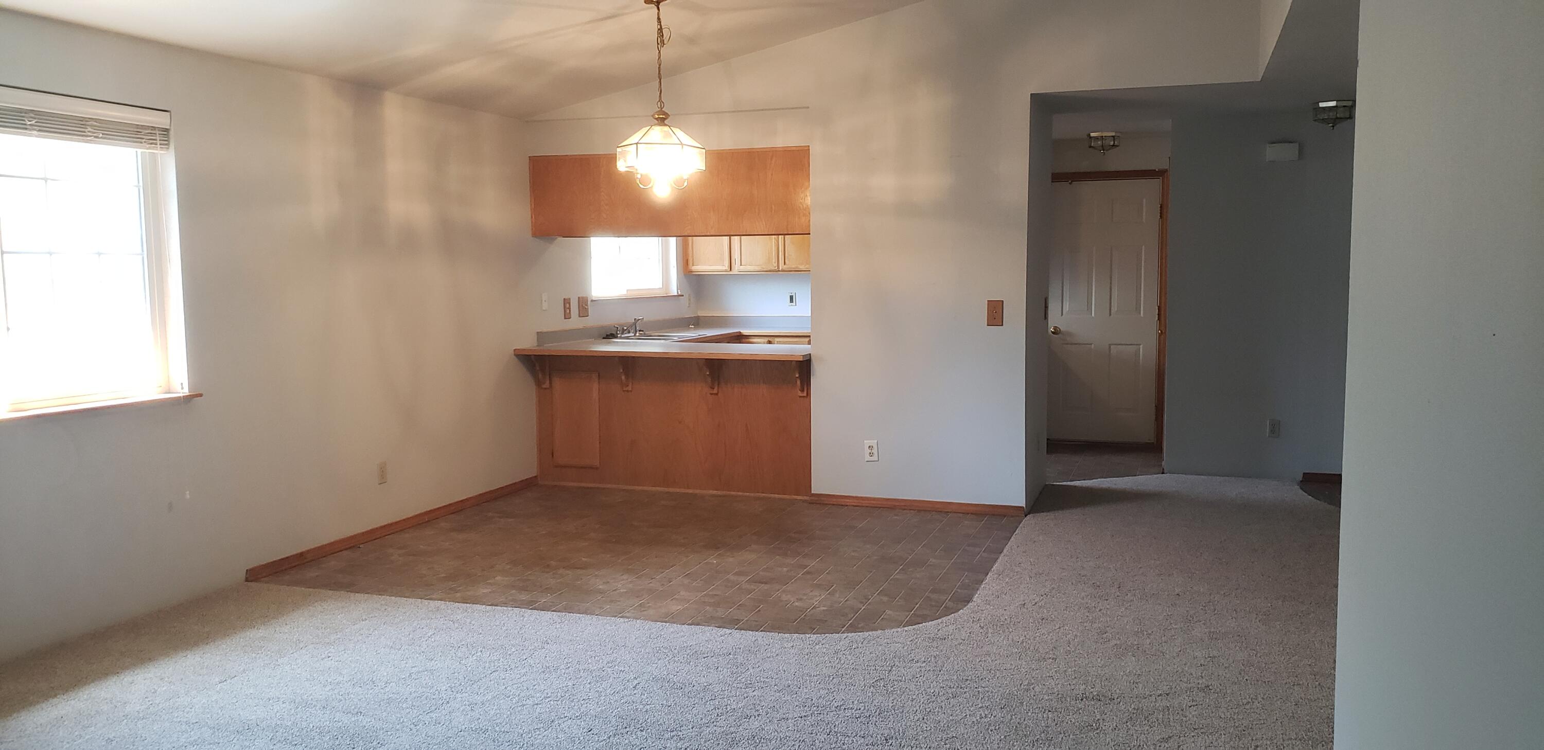 617 Southwest Larch Road Grants Pass, OR 97526 - Photo 7 of 24 20250502_124147