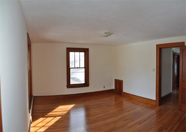 21 Harris Street Amherst, MA 01002 - Photo 20 of 27 Gallery Image 20