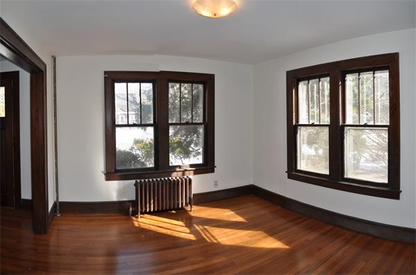 21 Harris Street Amherst, MA 01002 - Photo 9 of 27 Gallery Image 9