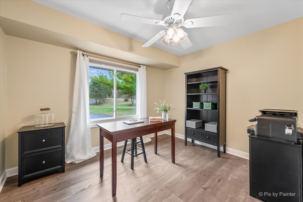 41W168 Powers Road Huntley, IL 60142 - Photo 23 of 56 Gallery Image 23