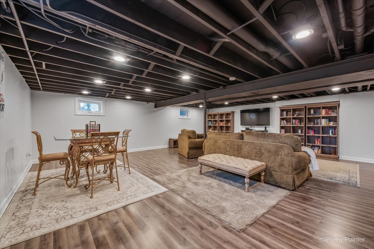 41W168 Powers Road Huntley, IL 60142 - Photo 32 of 56 Gallery Image 32