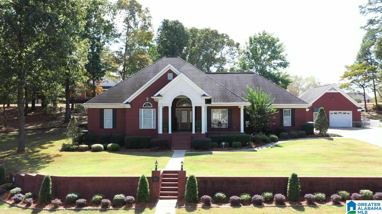 60 Riley Circle Thorsby, AL 35171 - Photo 3 of 40