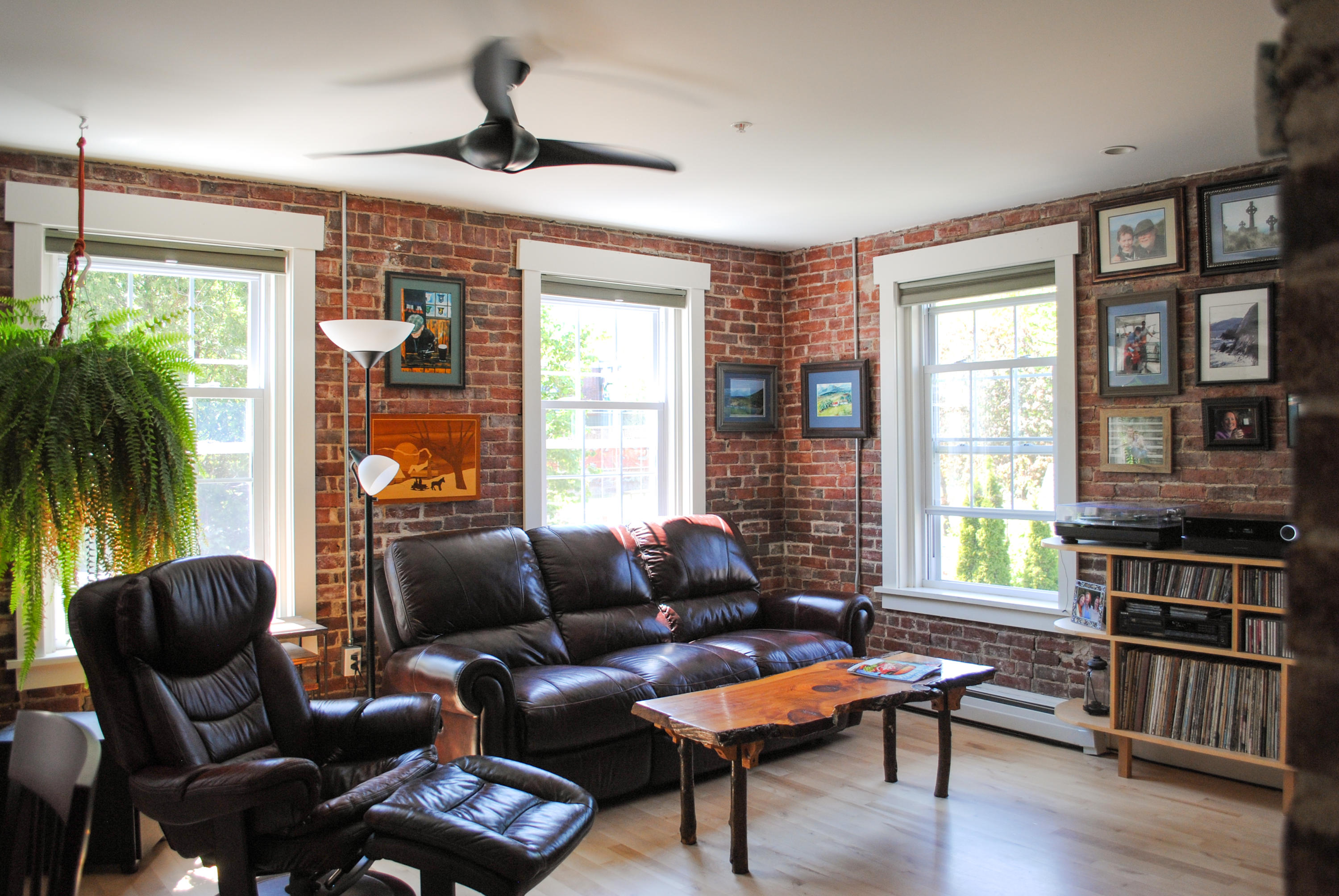 37 Pleasant Street, Unit 4 Portland, ME 04101 - Photo 13 of 34 DSC_0027