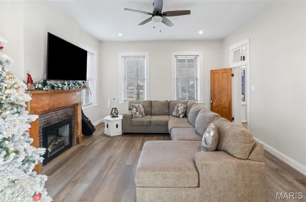 $319,000 | 505 South St Louis Street, Sparta, IL 62286