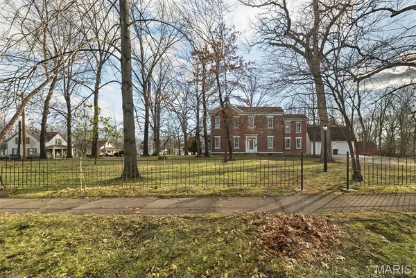 $319,000 | 505 South St Louis Street, Sparta, IL 62286