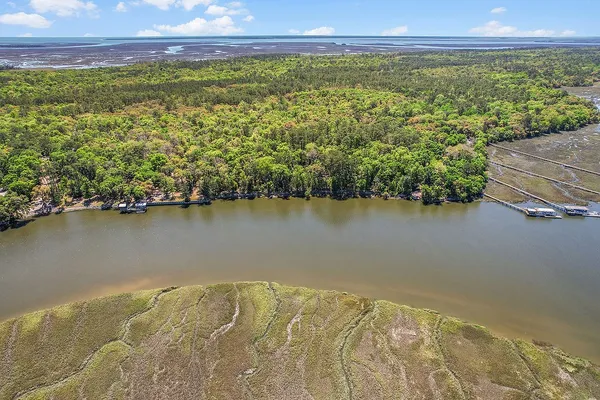 $1,500,000 | 10.06-acres On Julienton Road Northeast, Townsend, GA 31331