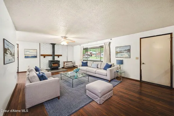 $499,999 | 11951 North Pinetree Road, Hayden, ID 83835