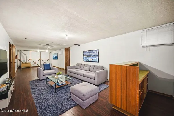 $499,999 | 11951 North Pinetree Road, Hayden, ID 83835