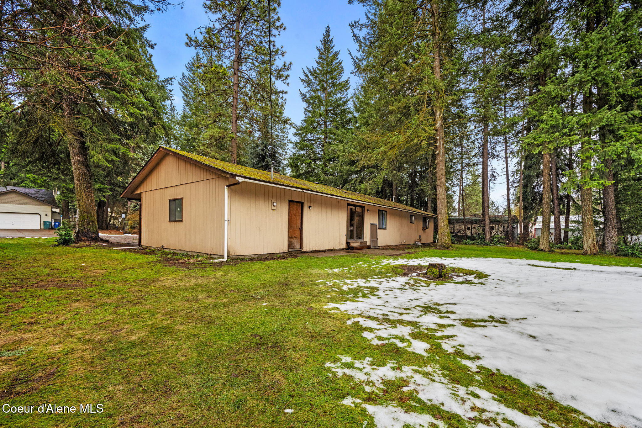 11951 North Pinetree Road Hayden, ID 83835 - Photo 58 of 62 Backyard