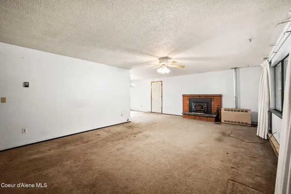 $499,999 | 11951 North Pinetree Road, Hayden, ID 83835