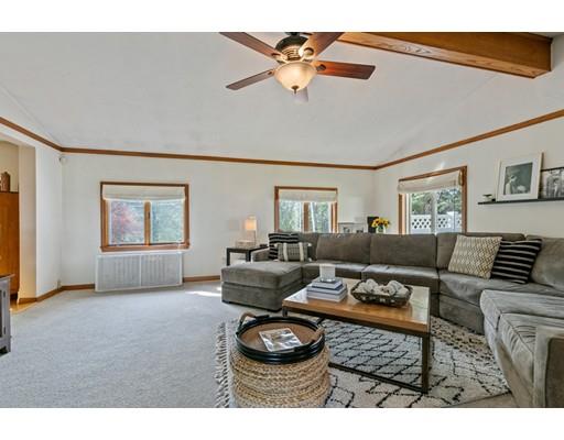 51 Lindenwood Road Stoneham, MA 02180 - Photo 9 of 35 Gallery Image 9