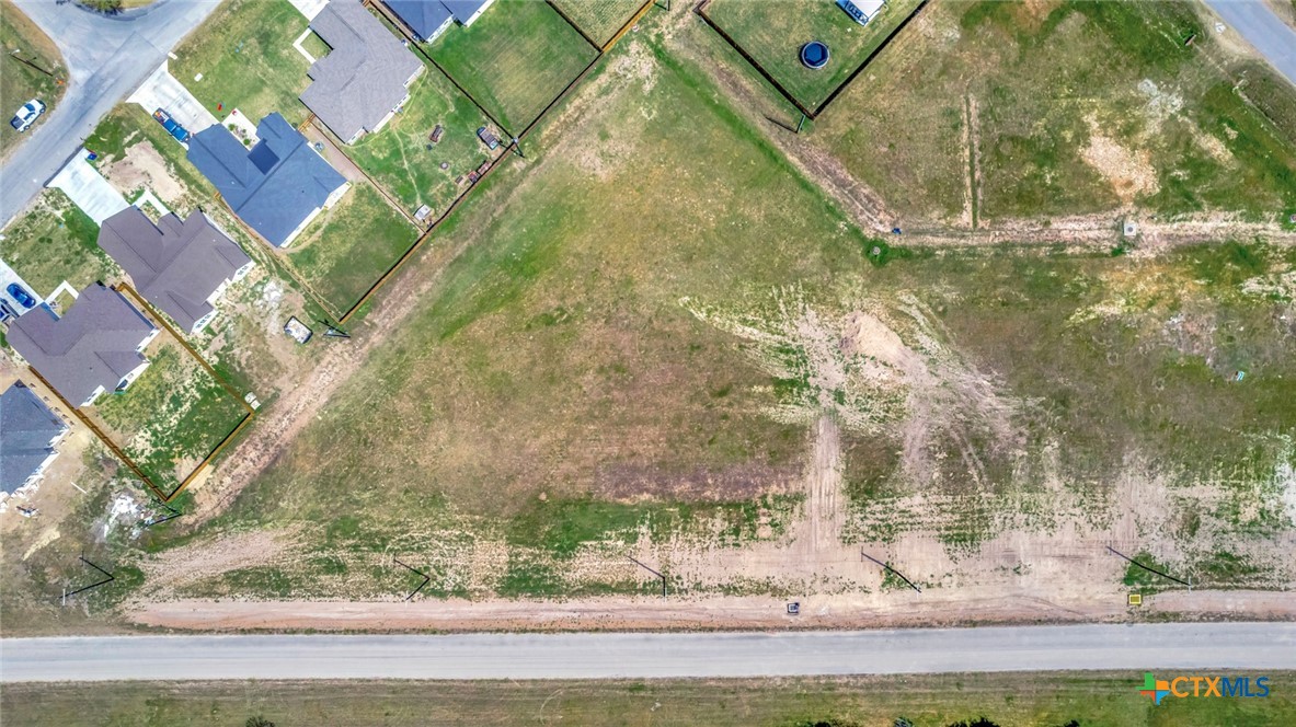 316 Warehouse Road Victoria, TX 77905 - Photo 2 of 5