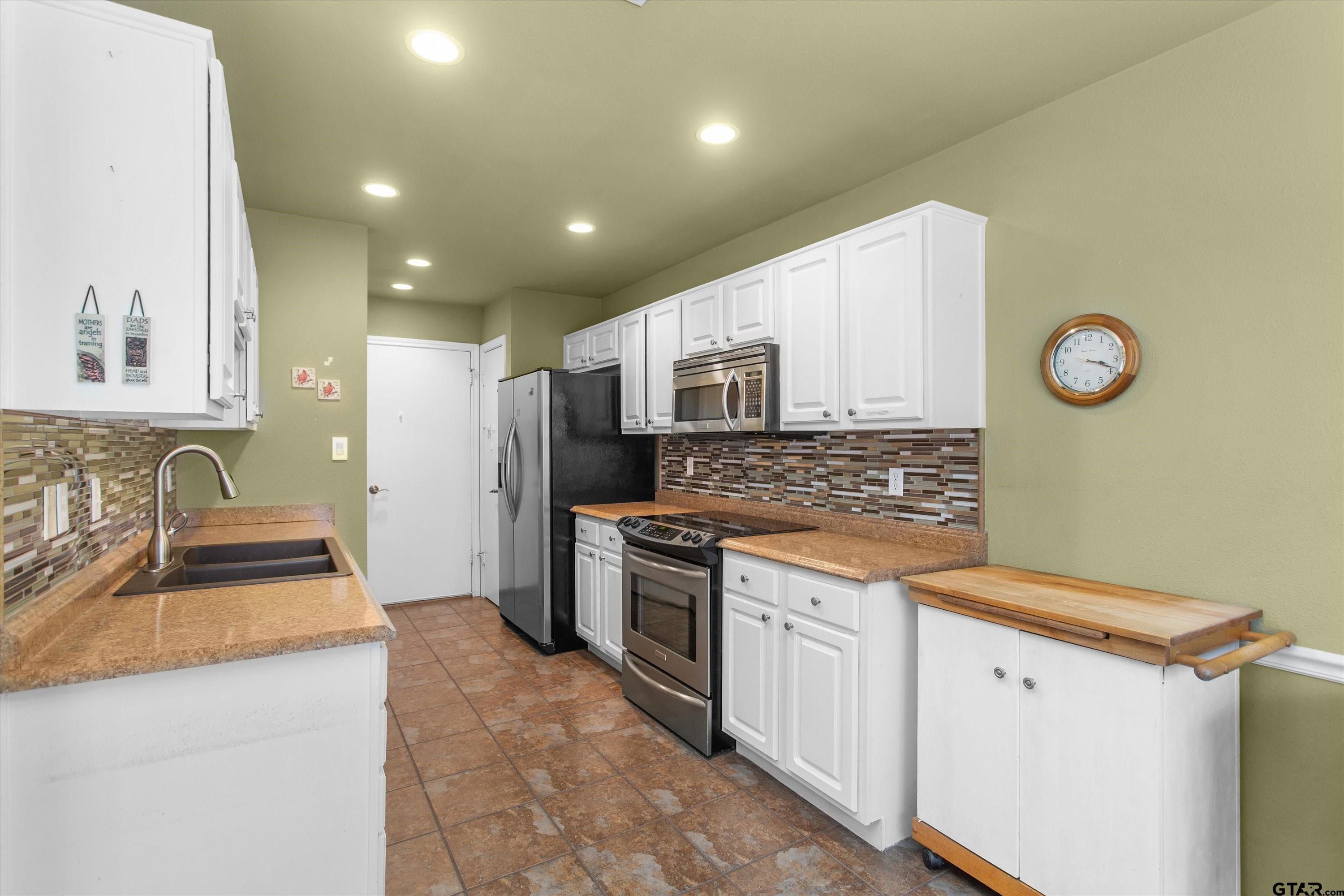 1202 Rice Road, Unit 137 Tyler, TX 75703 - Photo 10 of 21