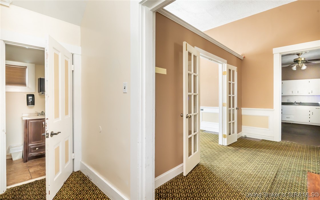 1217 East Spring Street New Albany, IN 47150 - Photo 40 of 95