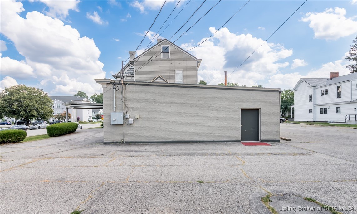 1217 East Spring Street New Albany, IN 47150 - Photo 5 of 95