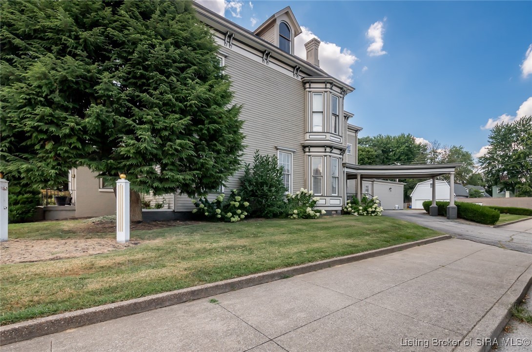 1217 East Spring Street New Albany, IN 47150 - Photo 6 of 95