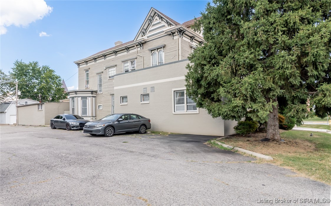 1217 East Spring Street New Albany, IN 47150 - Photo 8 of 95