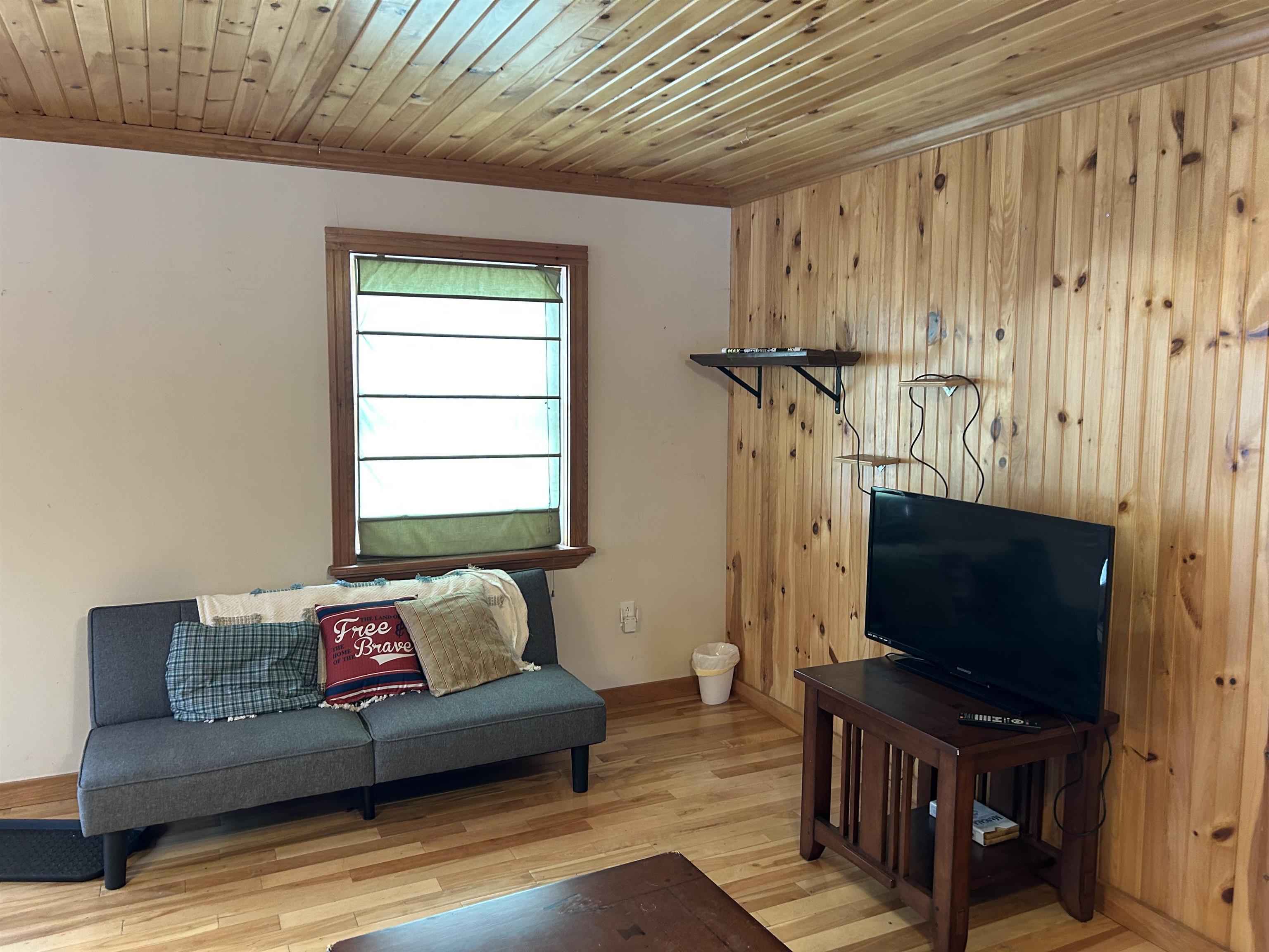 150 Highway 129 Alburgh, VT 05440 - Photo 9 of 26