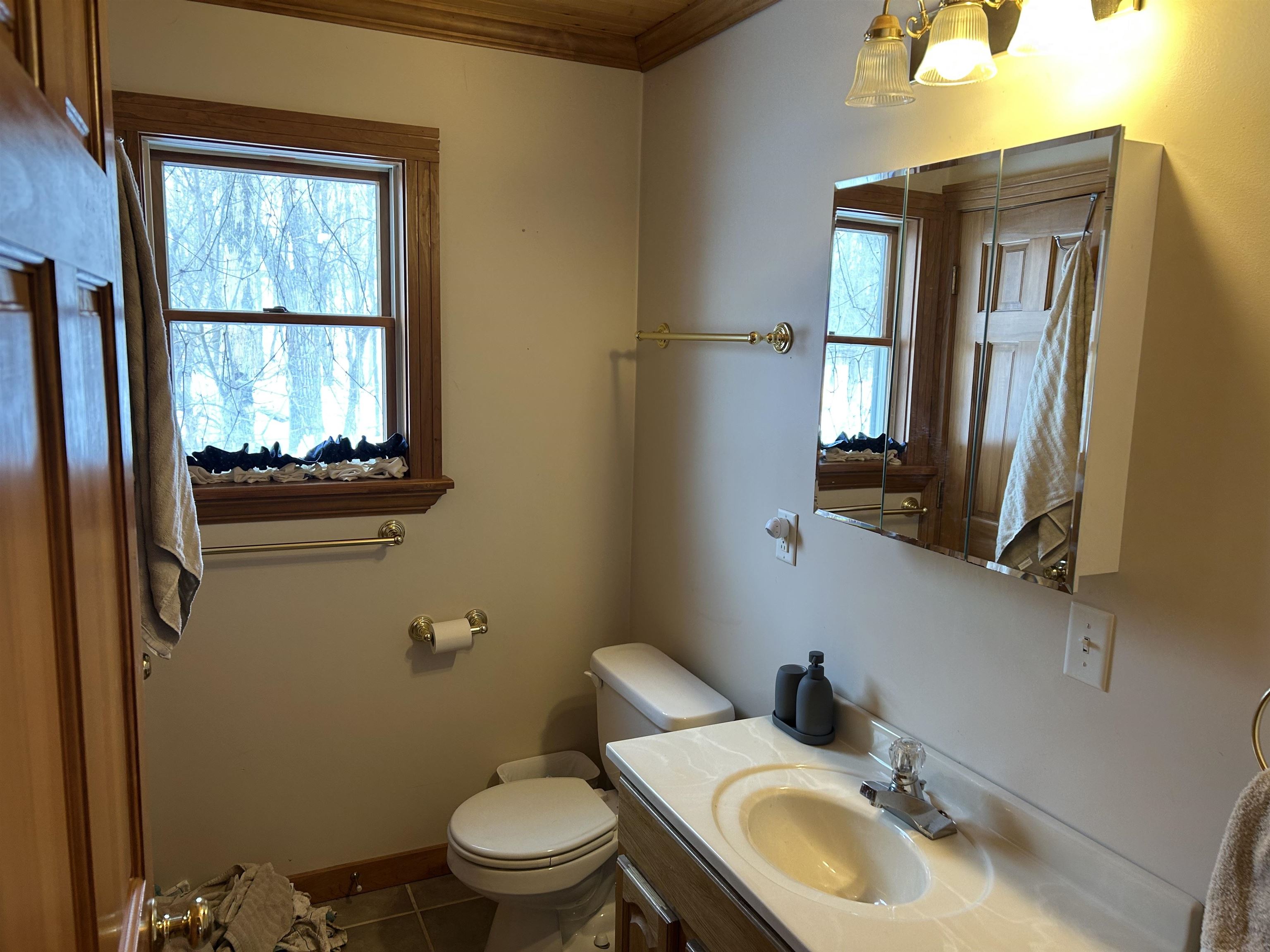 150 Highway 129 Alburgh, VT 05440 - Photo 10 of 26