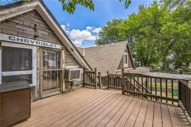 $170,000 | 747 Reynolds Avenue, Kansas City, KS 66101