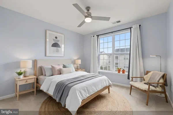 $459,500 | 6480 Cheyenne Drive, Unit 304, Alexandria, VA 22312