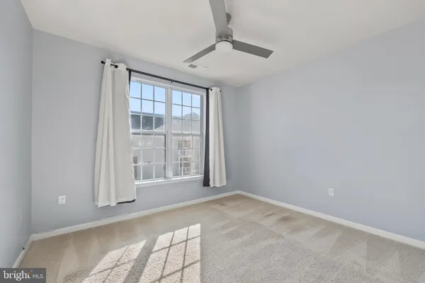 $459,500 | 6480 Cheyenne Drive, Unit 304, Alexandria, VA 22312