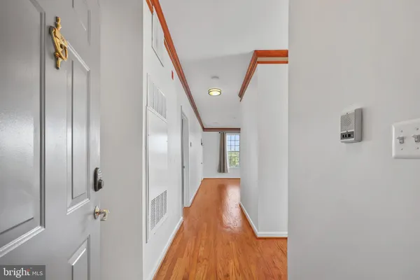 $459,500 | 6480 Cheyenne Drive, Unit 304, Alexandria, VA 22312