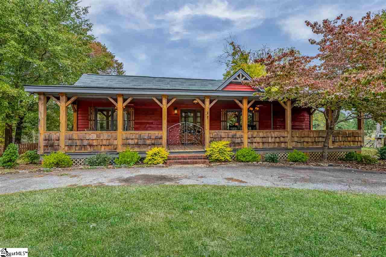 8 Anders Road Greenville, SC 29617 - Photo 1 of 36