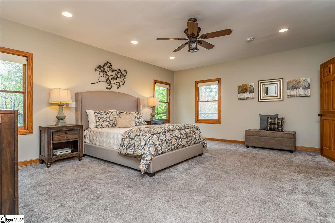 8 Anders Road Greenville, SC 29617 - Photo 17 of 36