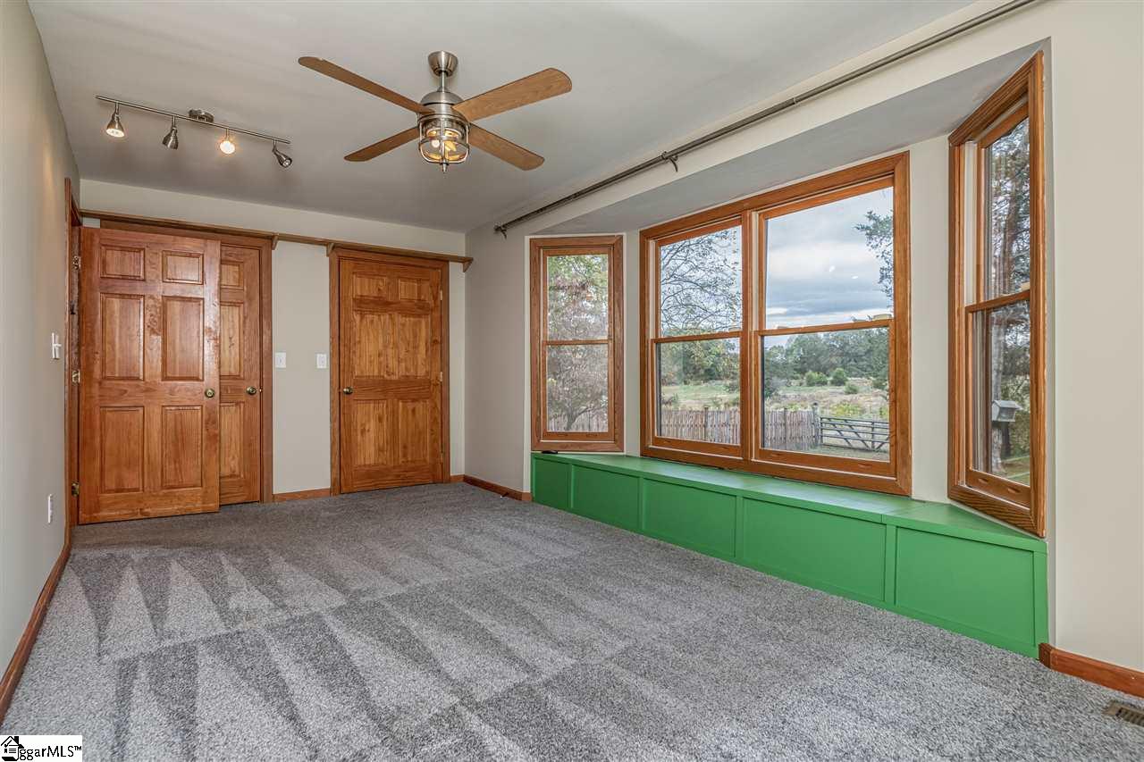 8 Anders Road Greenville, SC 29617 - Photo 21 of 36