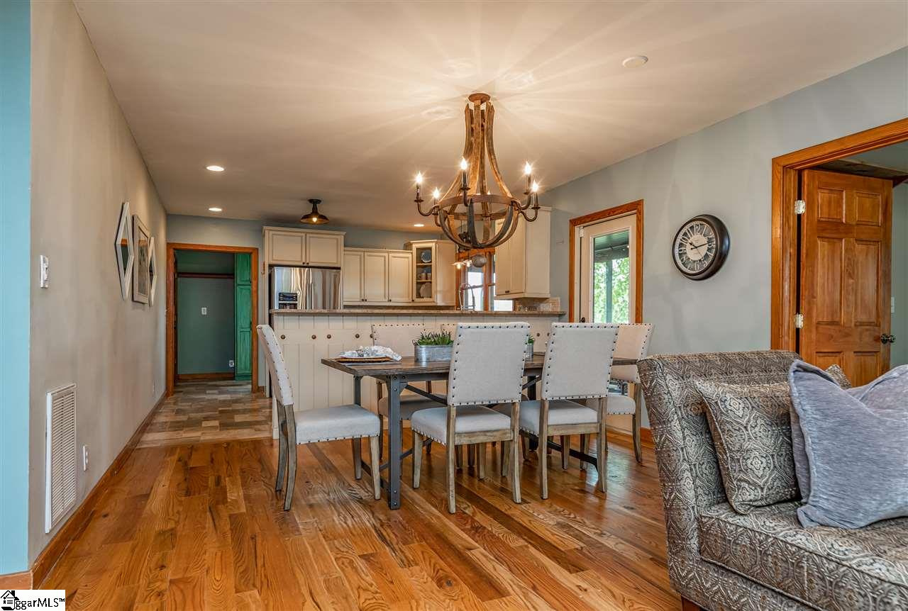 8 Anders Road Greenville, SC 29617 - Photo 9 of 36