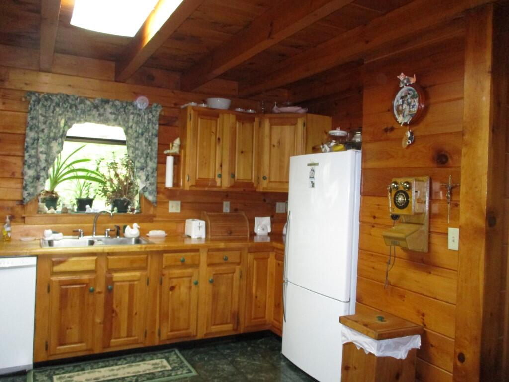 176 Stetson Road Hartford, ME 04220 - Photo 29 of 122 176 Stetson 039 (Custom)